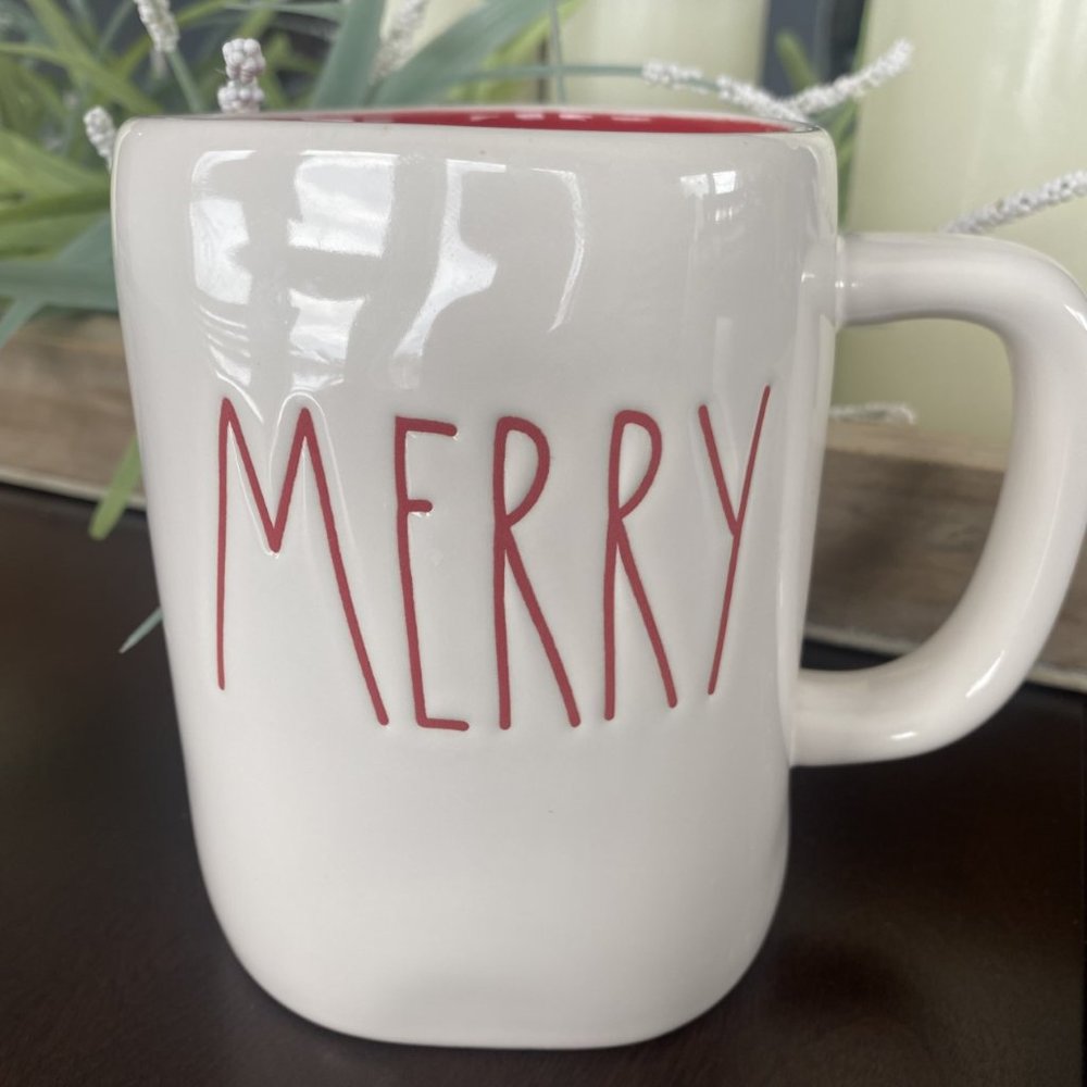 Rae Dunn Merry Mug White/Red